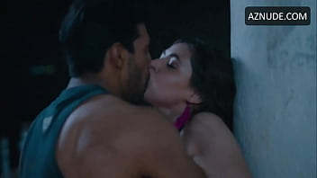 Kiss, Bollywood - Unknown - 2025 - Wild - Scene - Video 2244948
