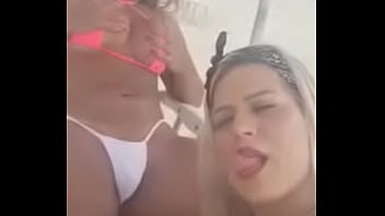 Curtindo A Praia De Maresias