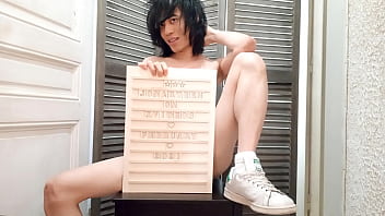 Vidéo De Vérification - Jon Arteen - Minet Gay Nu En Chaussettes Blanches Et Baskets Adidas Stan Smith