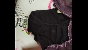 Corrida En Bragas De Mi Mujer 161