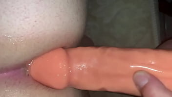 Meu fudeu gostoso com a prótese 25 cm .