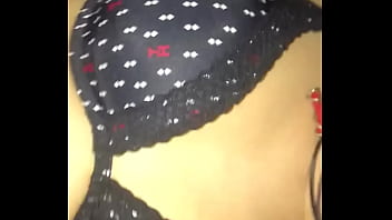 Cogiendo Rico Con Mi Rica Esposa