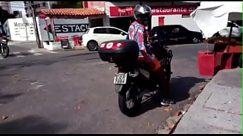 Vem Comio Que No Caminho Te Conto