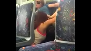 Bus, Leccare, Autobus-pubblico-leccata-figa-godere-sesso - Unknown - 2025 - Amazing - Experience - Video 2260737