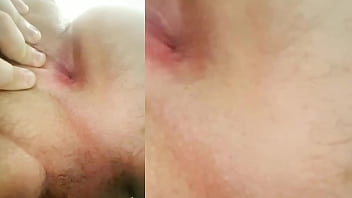 Piscando O Cuzinho Para Maduro - (novinho Carioca)