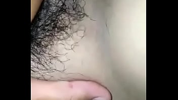 Se Mete Los Dedos Bien Mojadita