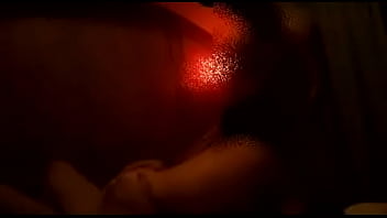 Mendocina Enfiestada Cuando Su Marido Trabaja