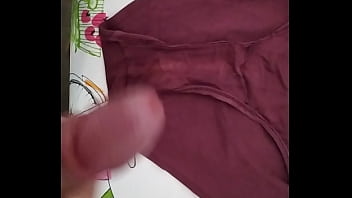 Corrida En Bragas De Mi Mujer 164