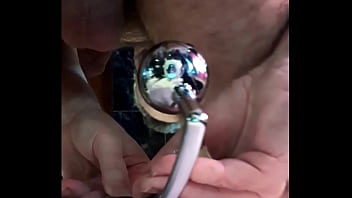 Anillando Al Pájaro: _ Primero El Culo, O Los Huevos, O El Rabo ? - Anzzosan