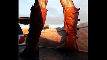 Gwenny Takes It Outside