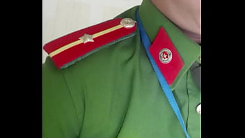 C_ng An Việt Nam Chat Sex Với Boss Muscles