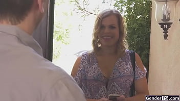 Shemale Student Cassie Woods Barebacked