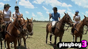 Petite Naked Babes Rode Big Thing And Really Enjoyed Amazing Posing On Him