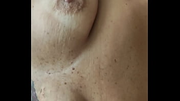 Comendo Mais Uma Casada E Gozando Na Xoxotinha .