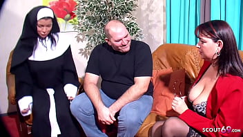 Reife Deutsche Psychologin Gibt Dummen Typen Tipps Seine Freundin Zu Ficken