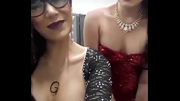 Gisele Montes Y Mia Marin Saludo A Bellezas Colombianas