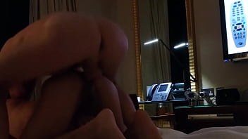 Pounding Hot Hong Kong Bottom