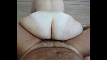 Bunda Branca Sentando 7