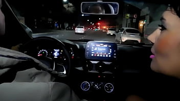 73 Despues De Los Alba_iles Quise Salir A Dar Una Vuelta Y Estaba Todo Cerrado , Me Tuve Que Cojerme Al Chofer , Capitulo 73