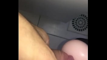 Pau Grosso Brincando Com Cuzinho
