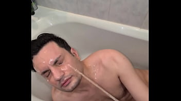 Antonio Ferrari - Pissing, Gay, Gay-amateur, Gay-twinks - Gay - 2025 - Passionate - Scene - Video 2196866