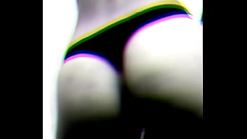 Novinha Ayumi Dançando Funk