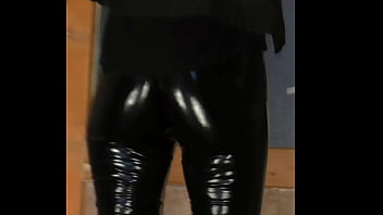 Latex, Walking, Public, Leggings - Unknown - 2025 - Passionate - Session - Video 2281588
