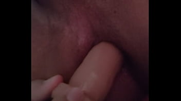 Dildo Hasta El Fondo - dildo, gay, gay-pasivo - Video 2193063