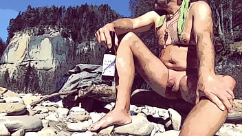 Schluckimpfung - Nudist Bear With Small Penis And Beer