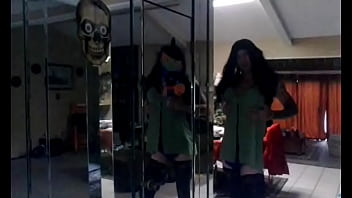 Smoking, Amateur, Tranny, Shemale, Trans, Trannies, Crossdresser, Tgirl - Shemale - 2025 - Incredible - Performance - Video 6215513