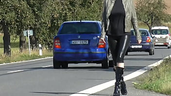 Maky - Latex, Walking, Public, Leggings - Unknown - 2025 - Intense - Performance - Video 2272366