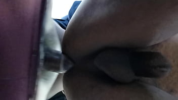 Dando Pra Um Desconhecido No Banheiro Público