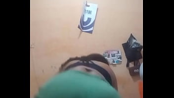 Naaty Gostosa Mostrando O Rabão