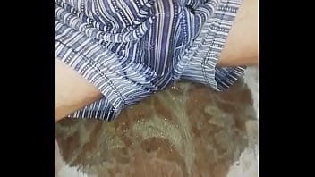 Gaste85 - Soloboy, Wetting-pants, Peeing-in-pants, Piss-in-pants, Piss-in-bedroom - Unknown - 2025 - Wild - Performance - Video 2265940