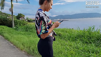 Carona Safada De Uber - Masturbando Minha Buceta Molhada Atrás Do Motorista E Paguei Com Boquete - @anarothbardreal