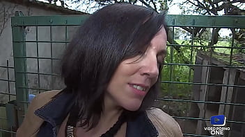 Mya Lorenn Se Fait Prendre Le Cul Sauvagement En Trio