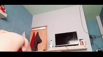 Feliz D_a Madrastra.. Madura Estaba Arrecha Y Quería Cabalgar Encima De Una Verga Tiesa, Cómo Le Encanta Gritar Pero Esta Vez No Pudo Porque Su Marido Está Fuera Del Jardín