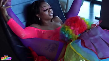 Eating Out My Step Sisters Friend