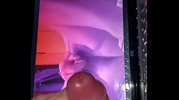 Tributo A Laura Amica Di Yuvutu