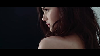 Harper' Baazar - Bruninha