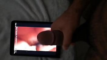 Se Masturba Viendo Nuestro Video