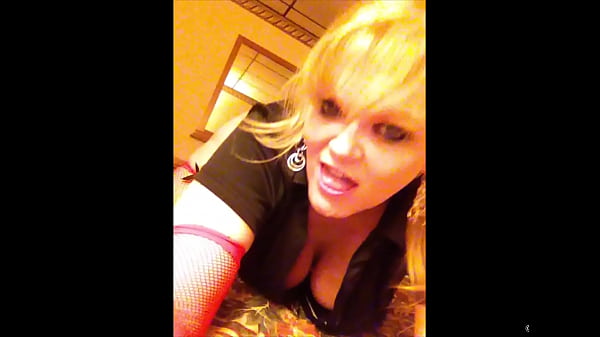Jenna Jaymes Plays To The Camera 1080p (shorts)