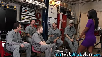 Ebony Babe Gets Bukkaked After Riding