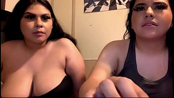 Newbies Show Pussy On Chaturbate