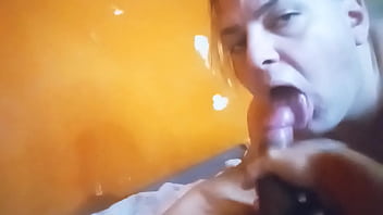 Mais Um Casado Assitiu Meus Videos E Veio Me Fazer Putinha Deu Leitinho Na Boca