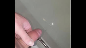 Pissing In The Bathtub - shaved, piss, soloboy - Video 2185437