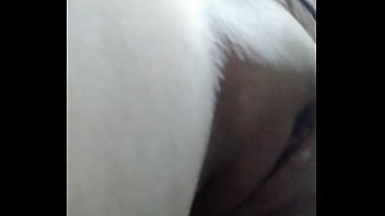 Iara Roçando Grelo Na Calcinha ( Siririca )