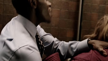 Dawn Olivieri - House Of Lies - Sexo Salvaje En El Baño - Un Interracial Entre Don Cheadle Y Dawn Olivieri