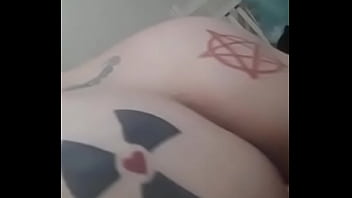 Bucetinha Delicia - putinha, esposa, caseiro, comendo-a-putinha - Video 2232797