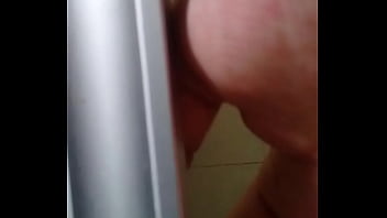 Mi Mujer Bañandose Camara Escondida